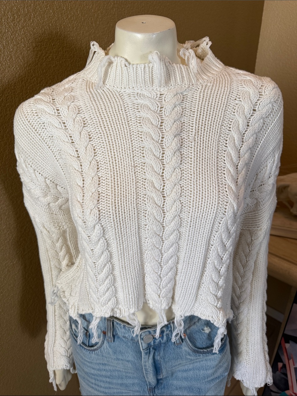 Y2K Noble Cropped White Cable-Knit Mockneck Sweater